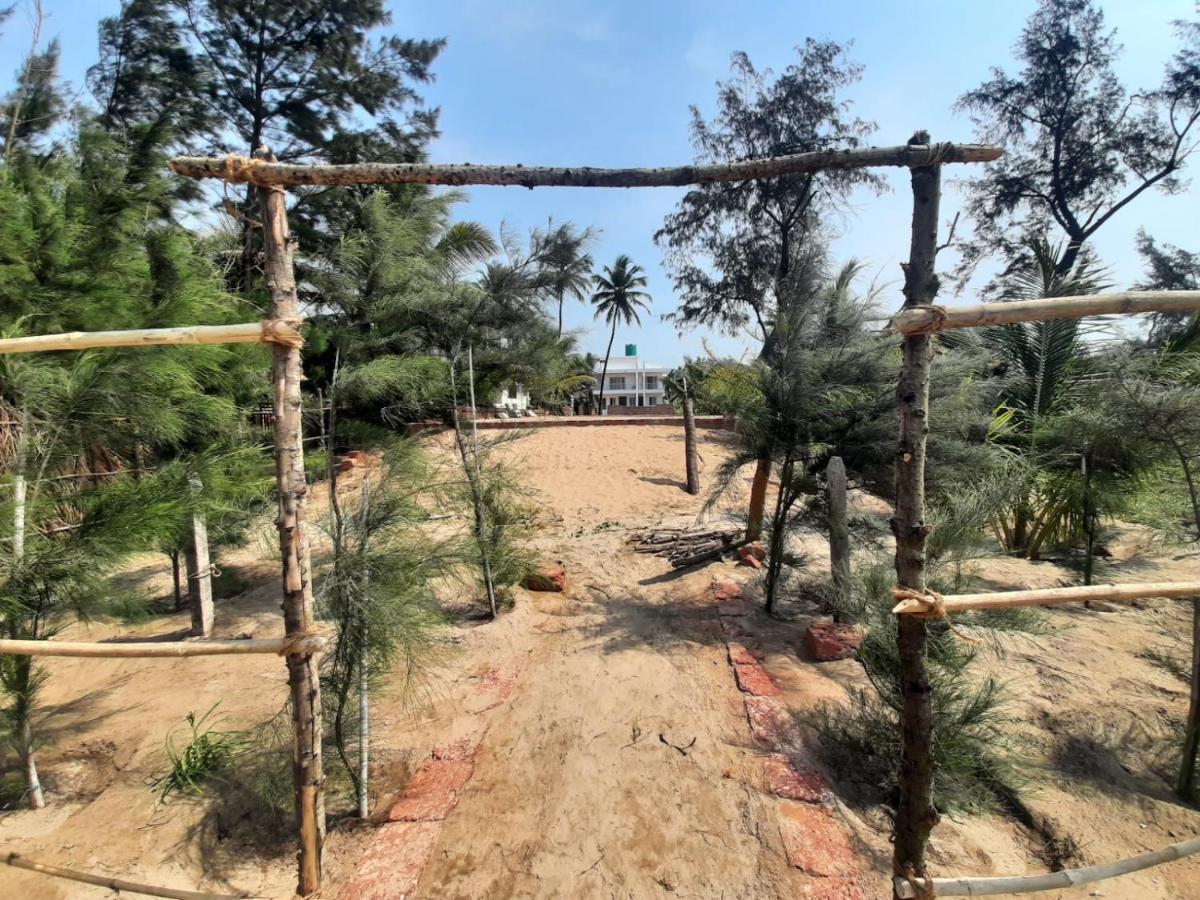 Mālvan Raapan Beach Resort מראה חיצוני תמונה
