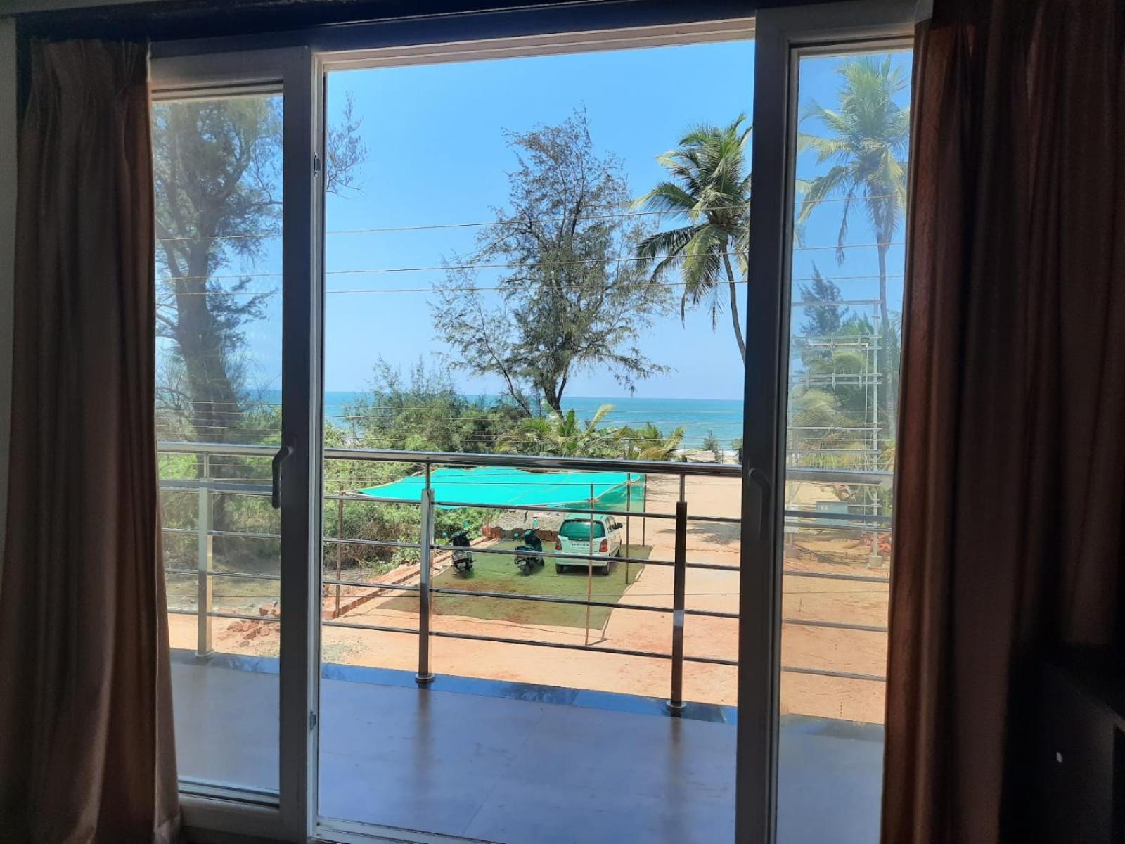 Mālvan Raapan Beach Resort מראה חיצוני תמונה